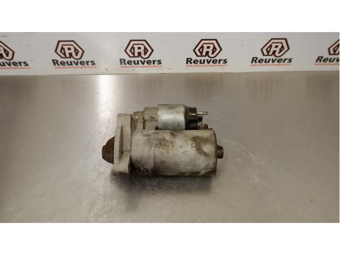 Gebruikte Startmotor Citroen C4 Coupé (LA) 1.4 16V Prijs € 30,00 Margeregeling aangeboden door Autorecycling Reuvers B.V.