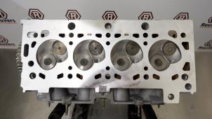 Gebruikte Cilinderkop Peugeot Partner Combispace 1.4 Prijs € 225,00 Margeregeling aangeboden door Autorecycling Reuvers B.V.