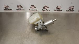 Gebruikte Hoofdremcilinder BMW 5 serie Touring (E61) 525d 24V Prijs € 30,00 Margeregeling aangeboden door Autorecycling Reuvers B.V.