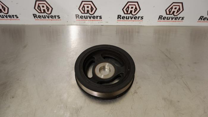 Gebruikte Poelie Krukas Citroen DS3 (SA) 1.6 e-HDi Prijs € 25,00 Margeregeling aangeboden door Autorecycling Reuvers B.V.