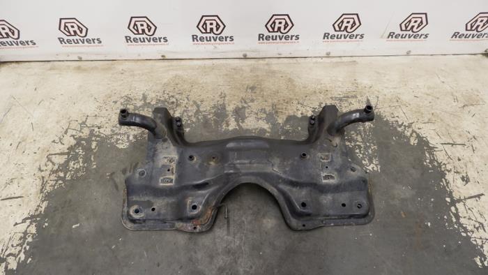 Gebruikte Subframe Opel Combo 1.3 CDTI 16V ecoFlex Prijs € 75,00 Margeregeling aangeboden door Autorecycling Reuvers B.V.