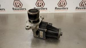 Gebruikte EGR Klep Opel Combo 1.3 CDTI 16V ecoFlex Prijs € 40,00 Margeregeling aangeboden door Autorecycling Reuvers B.V.