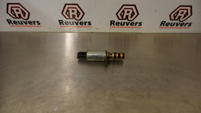 Gebruikte Nokkenas Verstelling Citroen C4 Coupé (LA) 1.4 16V Prijs € 35,00 Margeregeling aangeboden door Autorecycling Reuvers B.V.