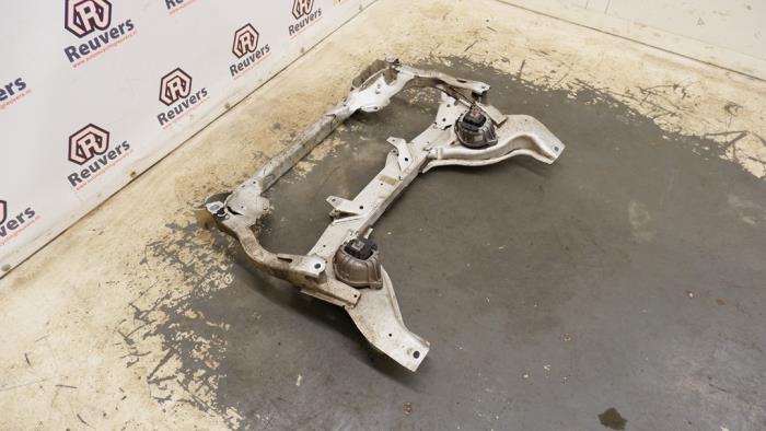 Subframe van een BMW 1 serie (E87/87N) 116i 1.6 16V 2004