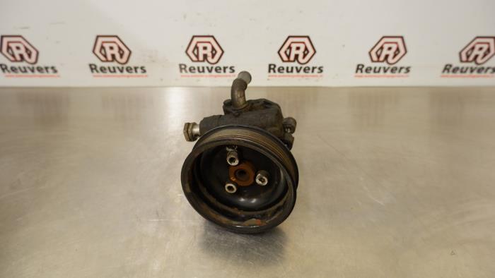 Gebruikte Servopomp Volkswagen Golf IV (1J1) 1.6 16V Prijs € 30,00 Margeregeling aangeboden door Autorecycling Reuvers B.V.