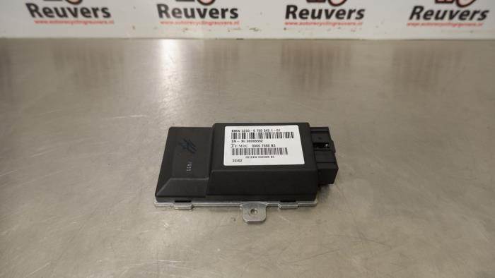 Gebruikte Stuurkolom module BMW 7 serie (E65/E66/E67) 745i,Li 4.4 V8 32V Prijs € 50,00 Margeregeling aangeboden door Autorecycling Reuvers B.V.