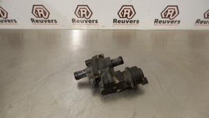 Gebruikte Thermostaat Renault Twingo III (AH) 0.9 Energy TCE 90 12V Prijs € 25,00 Margeregeling aangeboden door Autorecycling Reuvers B.V.