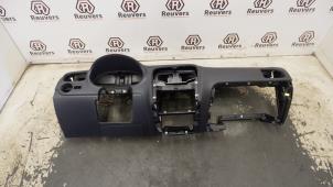 Gebruikte Dashboard Volkswagen Polo V (6R) 1.2 TDI 12V BlueMotion Prijs € 75,00 Margeregeling aangeboden door Autorecycling Reuvers B.V.