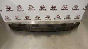 Gebruikte Bumperbalk voor Opel Insignia 2.0 CDTI 16V 160 Ecotec Prijs € 15,00 Margeregeling aangeboden door Autorecycling Reuvers B.V.