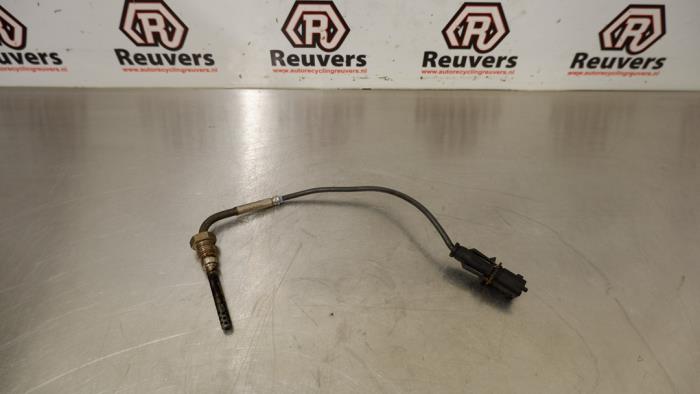 Gebruikte Uitlaat temperatuursensor Opel Insignia 2.0 CDTI 16V 160 Ecotec Prijs € 25,00 Margeregeling aangeboden door Autorecycling Reuvers B.V.