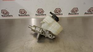 Gebruikte Hoofdremcilinder BMW 3 serie Touring (E91) 320d 16V Prijs € 25,00 Margeregeling aangeboden door Autorecycling Reuvers B.V.