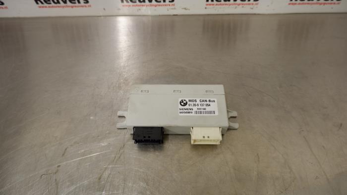 Gebruikte Module (diversen) BMW 3 serie Touring (E91) 320d 16V Prijs € 35,00 Margeregeling aangeboden door Autorecycling Reuvers B.V.