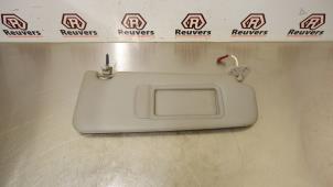 Gebruikte Zonneklep BMW 3 serie Touring (E91) 320d 16V Prijs € 20,00 Margeregeling aangeboden door Autorecycling Reuvers B.V.