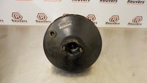 Gebruikte Rembooster Renault Twingo II (CN) 1.5 dCi 90 FAP Prijs € 30,00 Margeregeling aangeboden door Autorecycling Reuvers B.V.