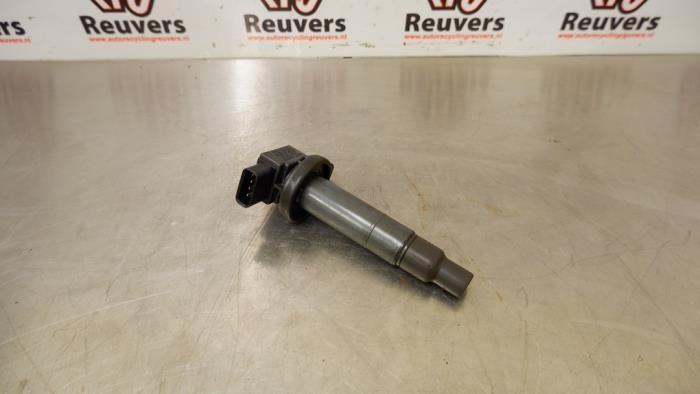 Gebruikte Pen Bobine Toyota Prius (NHW20) 1.5 16V Prijs € 15,00 Margeregeling aangeboden door Autorecycling Reuvers B.V.