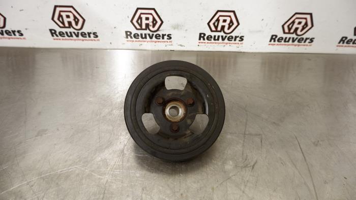 Gebruikte Poelie Krukas Peugeot 207 SW (WE/WU) 1.6 16V Prijs € 20,00 Margeregeling aangeboden door Autorecycling Reuvers B.V.