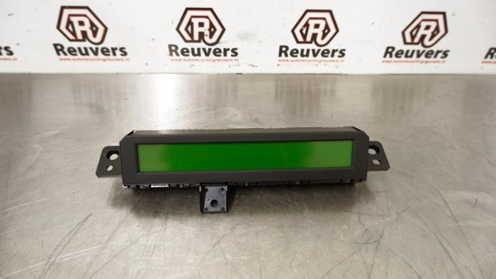 Gebruikte Display Interieur Mazda 5 (CR19) 1.8i 16V Prijs € 25,00 Margeregeling aangeboden door Autorecycling Reuvers B.V.