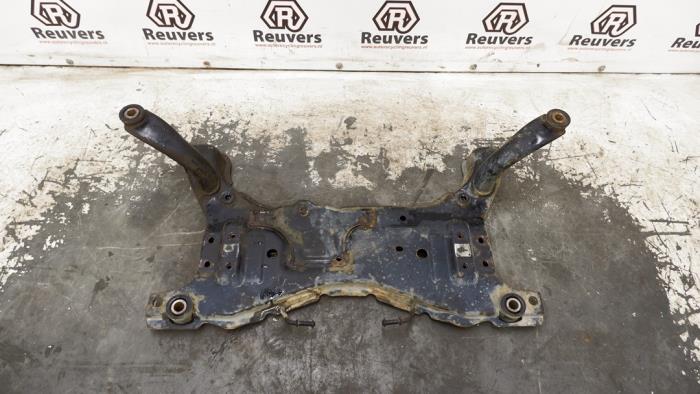 Gebruikte Subframe Mazda 5 (CR19) 1.8i 16V Prijs € 50,00 Margeregeling aangeboden door Autorecycling Reuvers B.V.