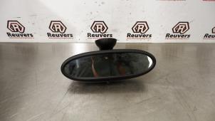 Gebruikte Binnenspiegel Mini Mini (R56) 1.6 16V Cooper Prijs € 30,00 Margeregeling aangeboden door Autorecycling Reuvers B.V.