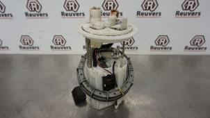 Gebruikte Tank element Pomp Mitsubishi Space Star (A0) 1.0 12V Prijs € 35,00 Margeregeling aangeboden door Autorecycling Reuvers B.V.