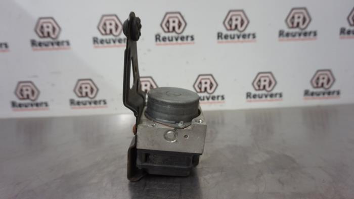 Gebruikte ABS Pomp Renault Kangoo Express (FW) 1.5 dCi 70 Prijs € 150,00 Margeregeling aangeboden door Autorecycling Reuvers B.V.