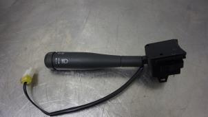 Gebruikte Richtingaanwijzer Schakelaar Nissan Trade 3.0 TDI 100 Prijs € 25,00 Margeregeling aangeboden door Autorecycling Reuvers B.V.