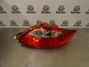 Gebruikte Achterlicht rechts Mazda 2 (DE) 1.3 16V S-VT Prijs € 35,00 Margeregeling aangeboden door Autorecycling Reuvers B.V.