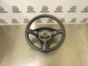Gebruikte Stuurwiel Toyota Yaris Verso (P2) 1.5 16V Prijs € 35,00 Margeregeling aangeboden door Autorecycling Reuvers B.V.