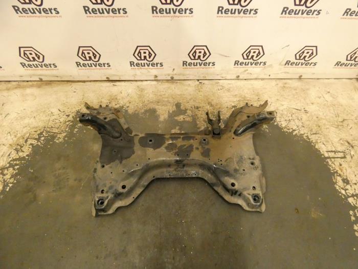 Gebruikte Subframe Peugeot 3008 I (0U/HU) 1.6 16V THP 155 Prijs € 50,00 Margeregeling aangeboden door Autorecycling Reuvers B.V.