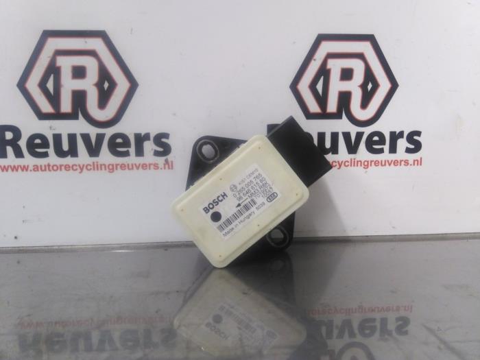 Gebruikte Esp computer Peugeot 3008 I (0U/HU) 1.6 VTI 16V Prijs € 25,00 Margeregeling aangeboden door Autorecycling Reuvers B.V.