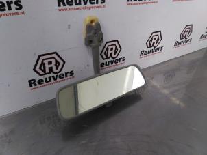 Gebruikte Binnenspiegel Nissan Elgrand Prijs € 20,00 Margeregeling aangeboden door Autorecycling Reuvers B.V.