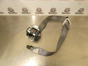 Gebruikte Veiligheidsgordel links-voor Dodge Caliber 1.8 16V Prijs € 40,00 Margeregeling aangeboden door Autorecycling Reuvers B.V.