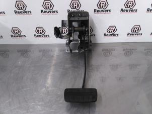 Gebruikte Rempedaal Nissan Elgrand Prijs € 50,00 Margeregeling aangeboden door Autorecycling Reuvers B.V.