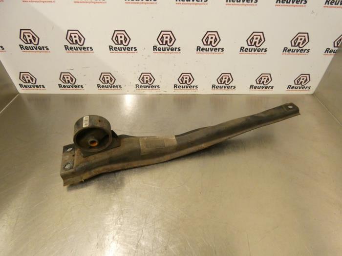 Gebruikte Subframe Dodge Caliber 1.8 16V Prijs € 35,00 Margeregeling aangeboden door Autorecycling Reuvers B.V.