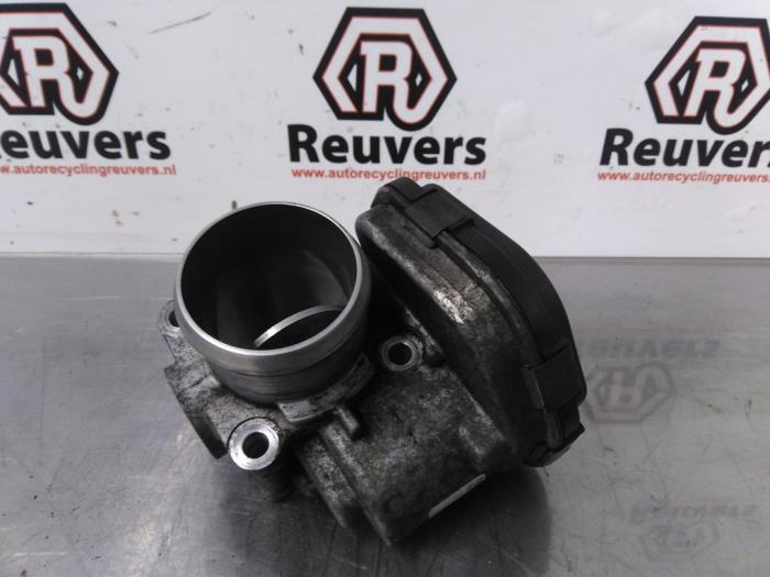 Gebruikte Gasklephuis Peugeot Expert (G9) 1.6 HDi 90 Prijs € 30,00 Margeregeling aangeboden door Autorecycling Reuvers B.V.