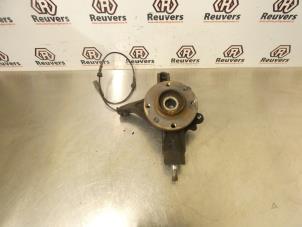 Gebruikte Asschenkel rechts-voor Peugeot 308 SW (4E/H) 1.6 VTI 16V Prijs € 35,00 Margeregeling aangeboden door Autorecycling Reuvers B.V.