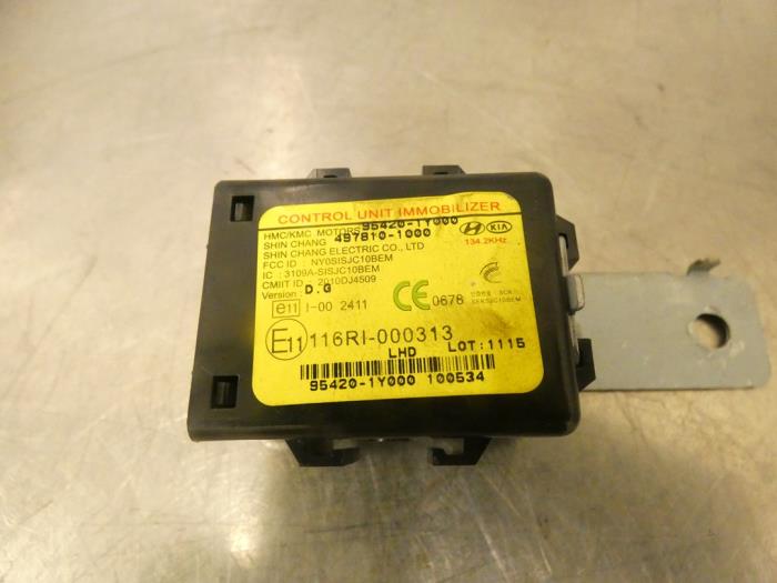 Immobiliser module van een Kia Picanto (TA) 1.0 12V 2011