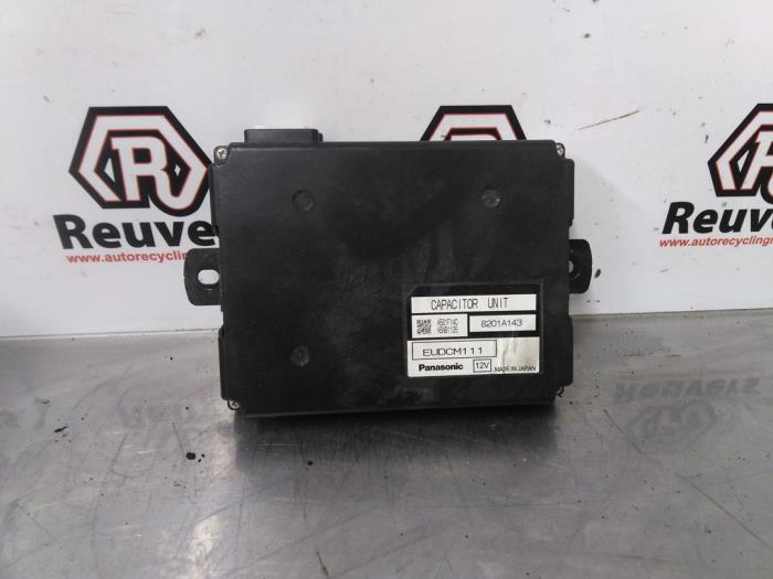 Gebruikte Start/stop condensator Mitsubishi Colt (Z2/Z3) 1.1 12V Prijs € 30,00 Margeregeling aangeboden door Autorecycling Reuvers B.V.