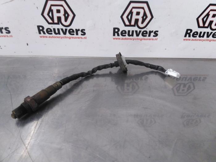 Gebruikte Lambda Sonde Mitsubishi Colt (Z2/Z3) 1.1 12V Prijs € 15,00 Margeregeling aangeboden door Autorecycling Reuvers B.V.