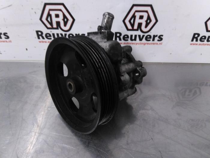 Gebruikte Servopomp LDV Maxus 2.5 Cdi Prijs € 50,00 Margeregeling aangeboden door Autorecycling Reuvers B.V.