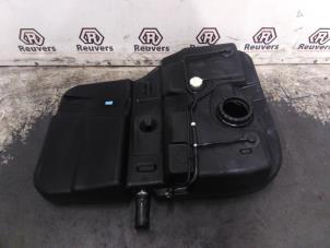 Gebruikte Tank LDV Maxus 2.5 Cdi Prijs € 100,00 Margeregeling aangeboden door Autorecycling Reuvers B.V.