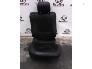 Gebruikte Stoel achter Opel Ampera 1.4 16V Prijs € 100,00 Margeregeling aangeboden door Autorecycling Reuvers B.V.