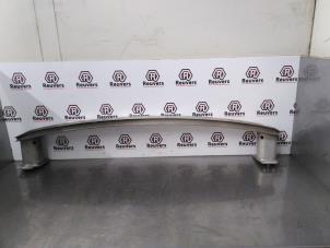 Gebruikte Bumperframe achter Peugeot 508 SW (8E/8U) 1.6 THP 16V Prijs € 40,00 Margeregeling aangeboden door Autorecycling Reuvers B.V.