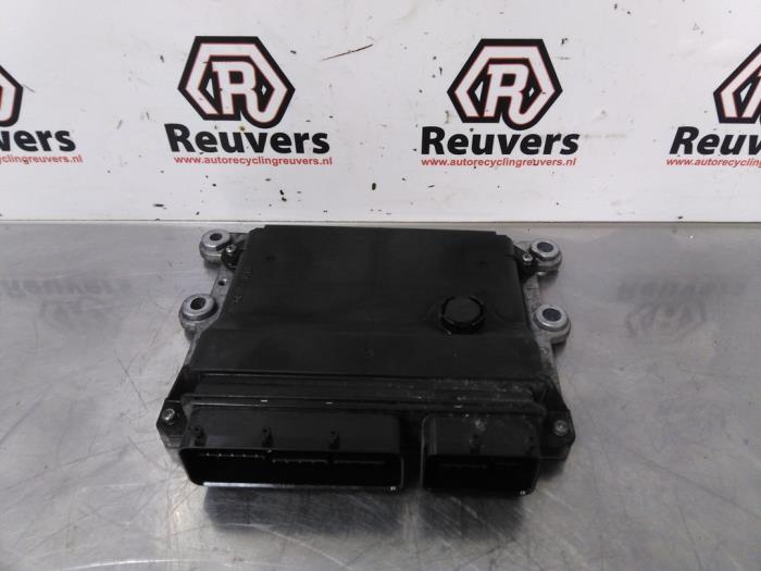 Gebruikte Computer Motormanagement Toyota iQ 1.0 12V VVT-i Prijs € 150,00 Margeregeling aangeboden door Autorecycling Reuvers B.V.