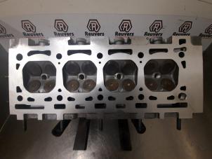 Gebruikte Cilinderkop Renault Grand Scénic II (JM) 2.0 16V Prijs € 300,00 Margeregeling aangeboden door Autorecycling Reuvers B.V.