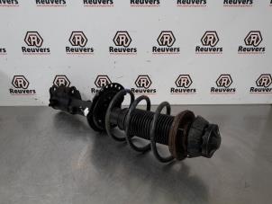 Gebruikte Mac Phersonpoot links-voor Kia Rio III (UB) 1.4 CVVT 16V Prijs € 40,00 Margeregeling aangeboden door Autorecycling Reuvers B.V.