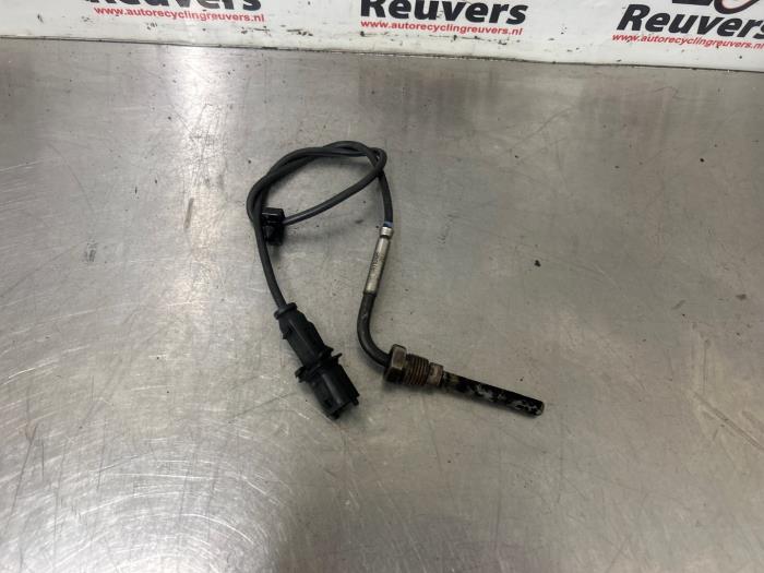 Gebruikte Uitlaat temperatuursensor Alfa Romeo MiTo (955) 1.3 JTDm 16V Eco Prijs € 15,00 Margeregeling aangeboden door Autorecycling Reuvers B.V.