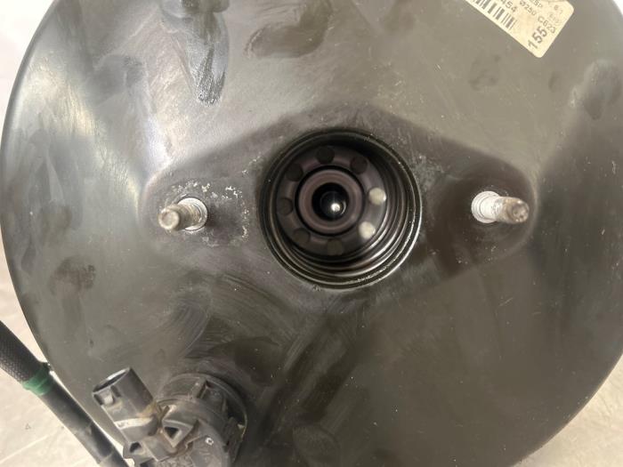 Rembekrachtiger van een Alfa Romeo MiTo (955) 1.3 JTDm 16V Eco 2012