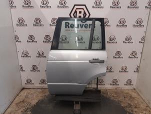 Gebruikte Portier 4Deurs links-achter Landrover Range Rover III (LM) 4.4 V8 32V Prijs € 275,00 Margeregeling aangeboden door Autorecycling Reuvers B.V.