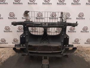 Gebruikte Frontpaneel BMW 1 serie (E87/87N) 118d 16V Prijs € 60,00 Margeregeling aangeboden door Autorecycling Reuvers B.V.